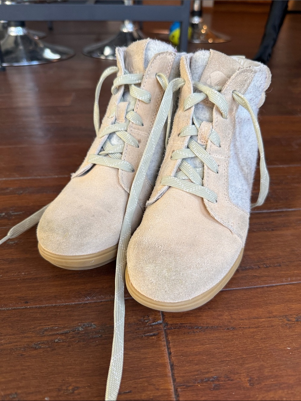 Sorel Beige Suede Lace-Up Ankle Boots - Picture 2 of 6